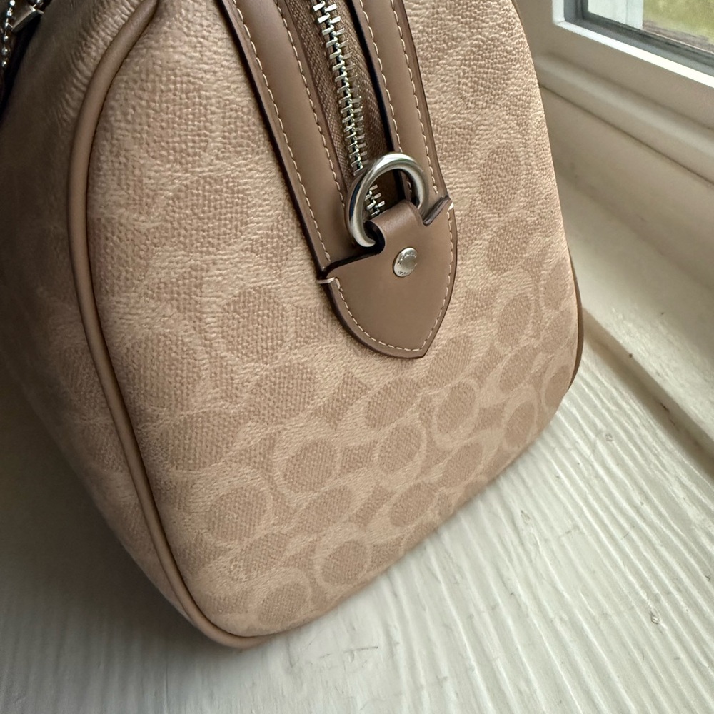 Coach Beige Signature Canvas Satchel with Tan Trim - Picture 5 of 15